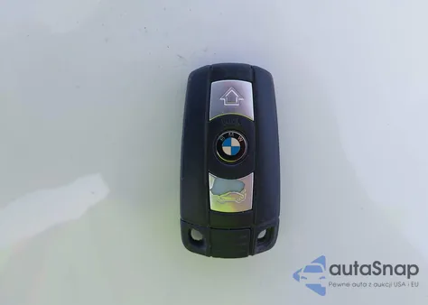 2010 BMW X5 xDrive35D z USA, uszkodzony, nr VIN 5UXFF0C51ALT76219